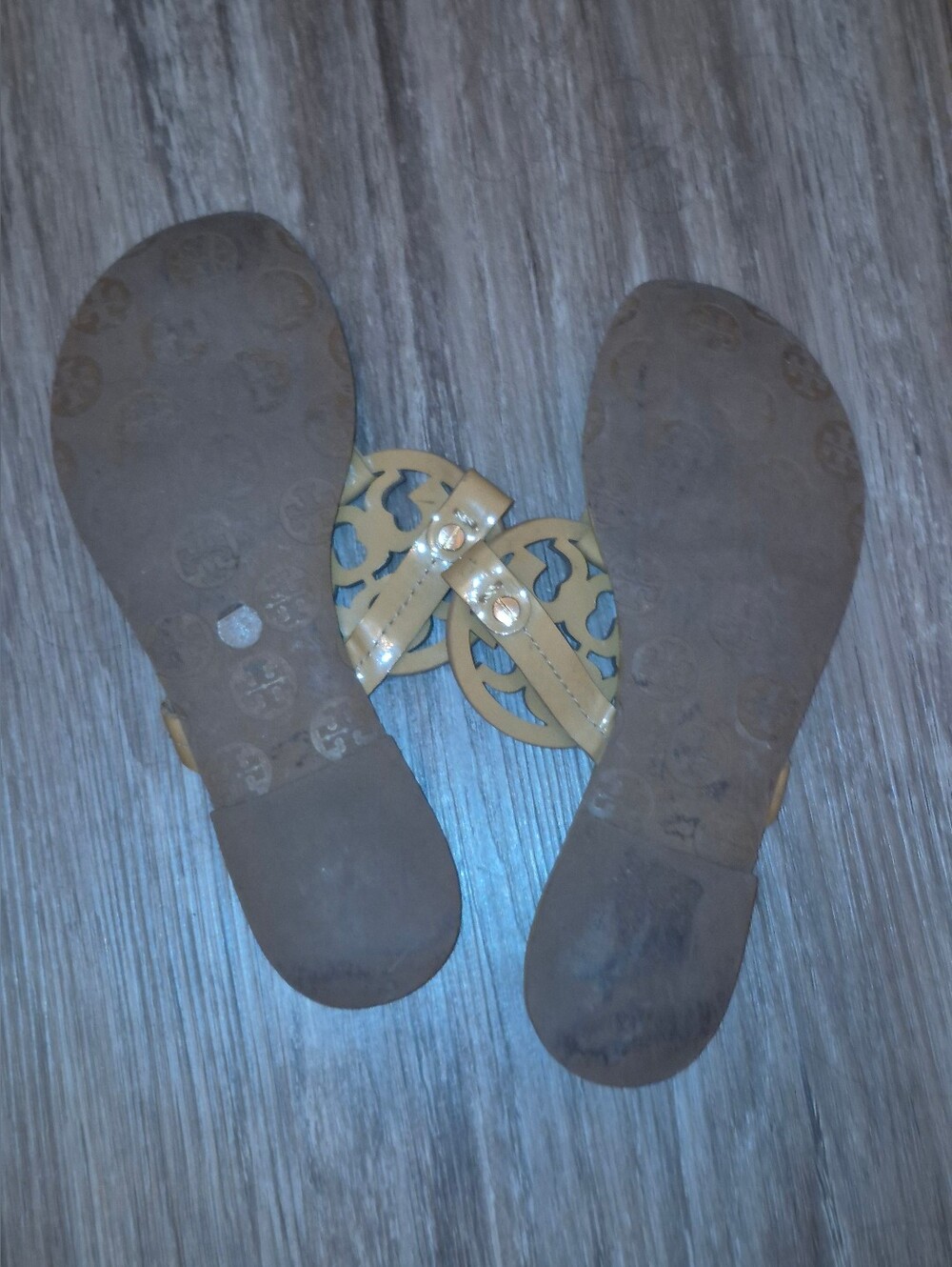 Tory Burch Tan Sandals Size 6 - Picture 7 of 7